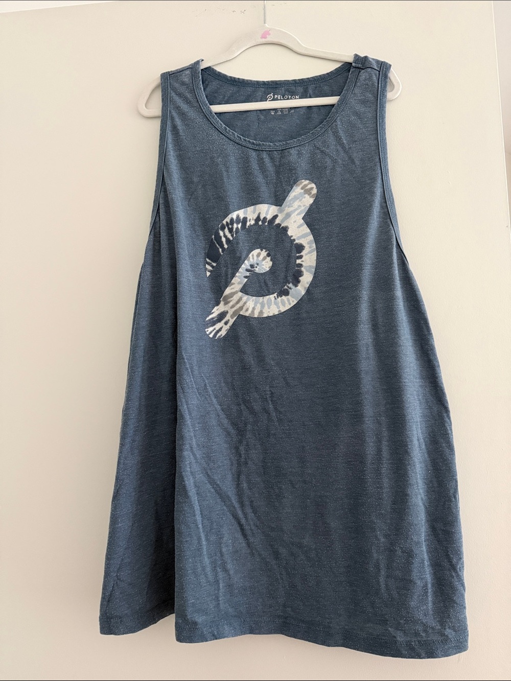 Peloton Blue Sleeveless Logo Tank size XL
